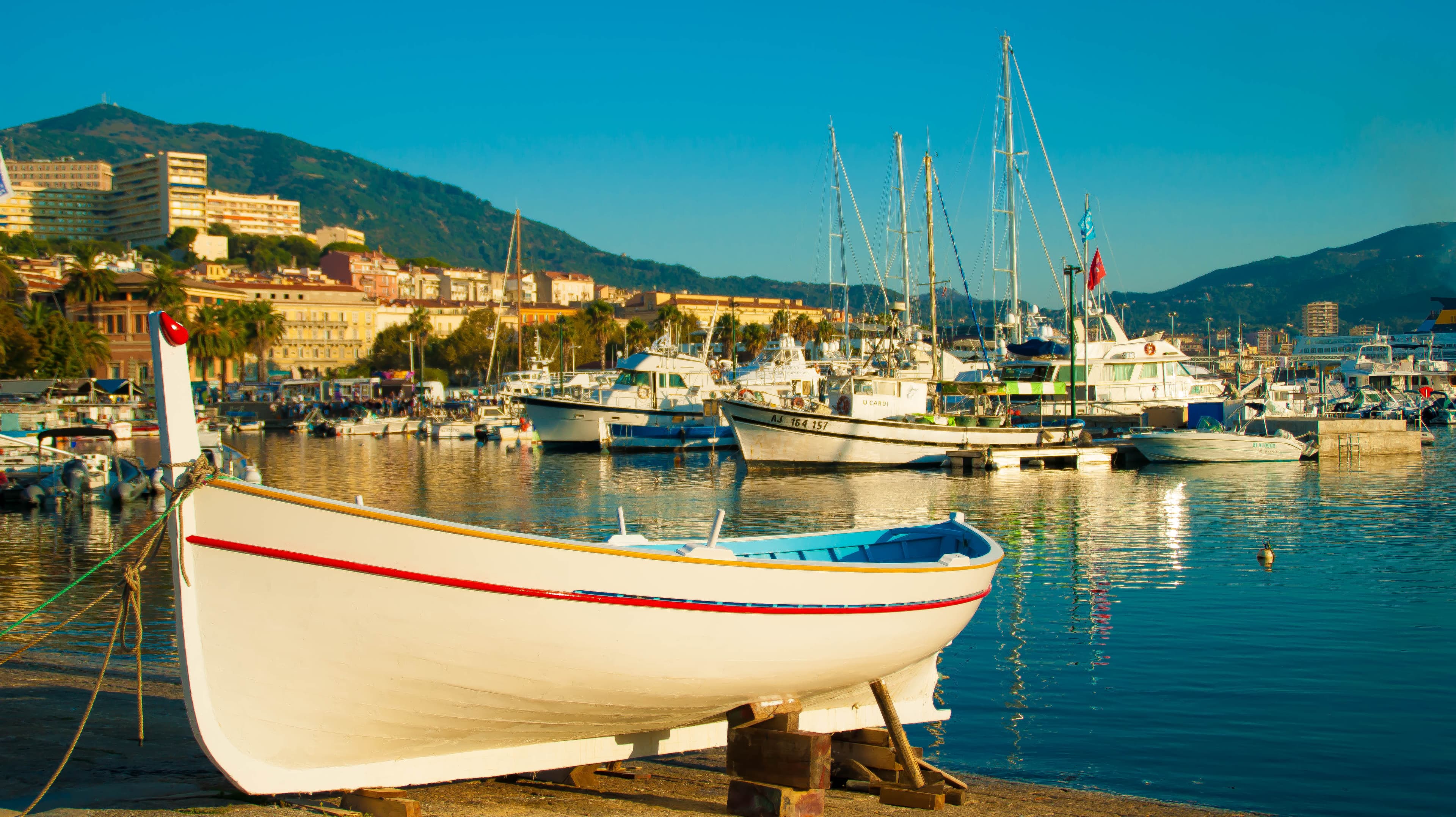 Photo: JeanbaptisteM from France, CC BY 2.0, via Wikimedia Commons (https://commons.wikimedia.org/wiki/File:Port_Tino_Rossi_-_Ajaccio_(15148706455).jpg)
