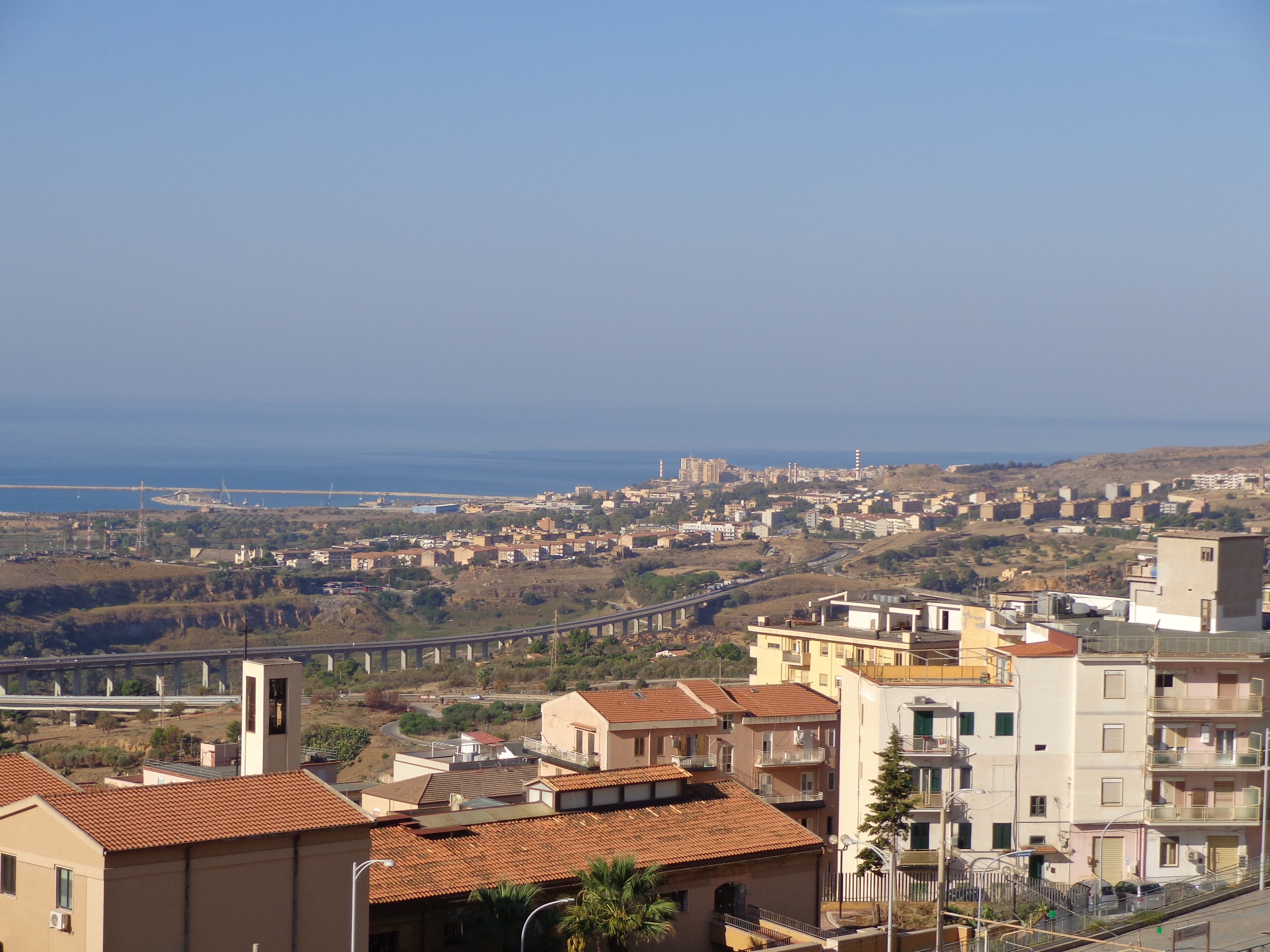 Photo: Effems, CC BY-SA 4.0, via Wikimedia Commons (https://commons.wikimedia.org/wiki/File:Santa_Maria_di_Fatima_(Agrigento)_01_10_2023_01.jpg)
