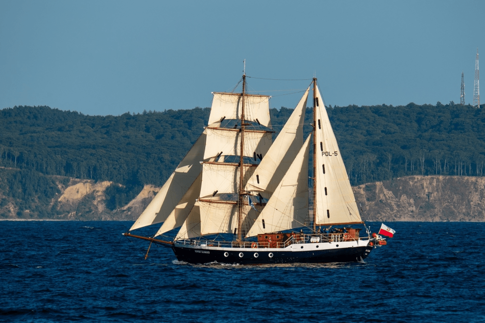Round trip from Malaga · 16 January 2027
