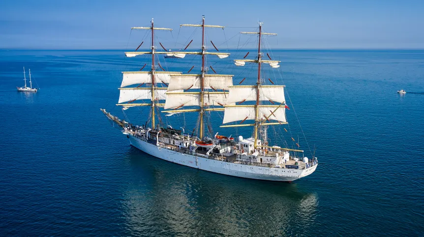 Dar Młodzieży Successor: Poland Reopens Tender for Its New Sail Training Ship